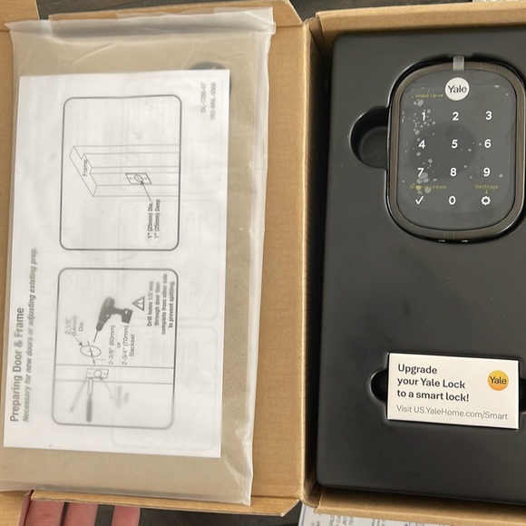 Yale Assure Lock SL - Key-Free Touchscreen Door Lock in Bronze - Picture 3 of 4